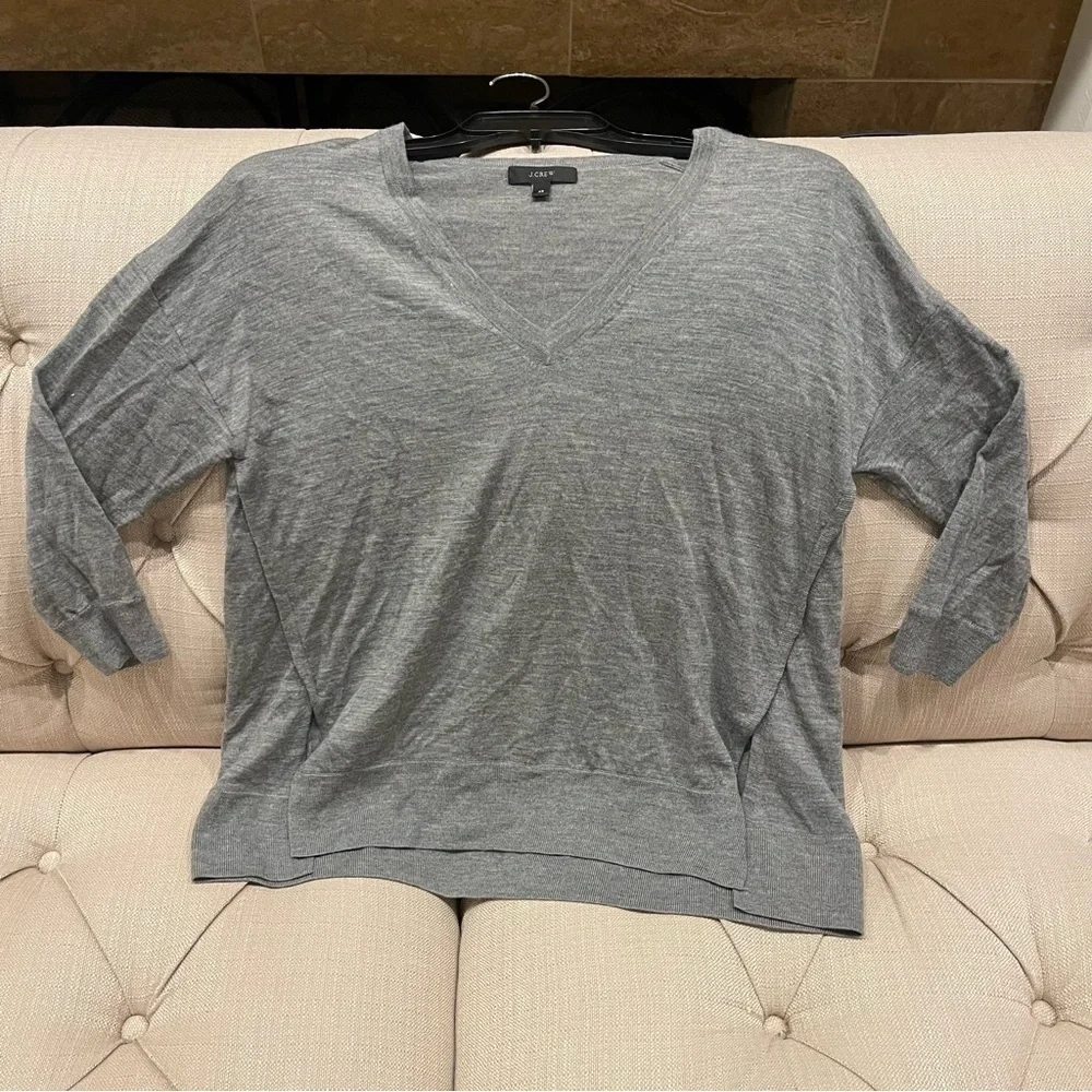 BB:  J. Crew Sweater Women’s XS Merino Wool V-neck Knit Top Gray 3/4 Sleeve